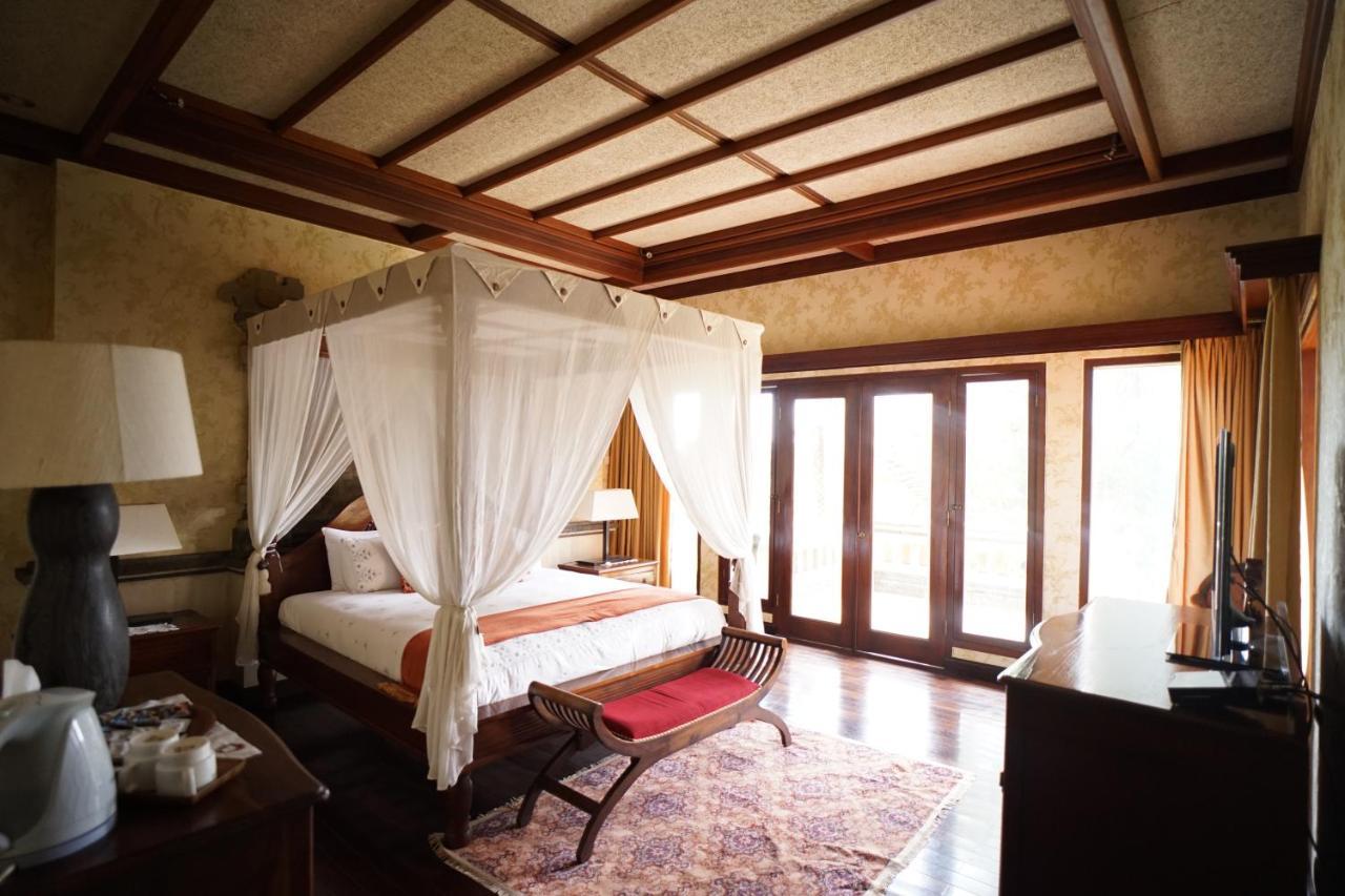 Balinese Villa In Берастаги Екстериор снимка
